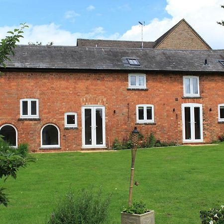The Old Bakery Barn Bed & Breakfast Pattishall Dış mekan fotoğraf